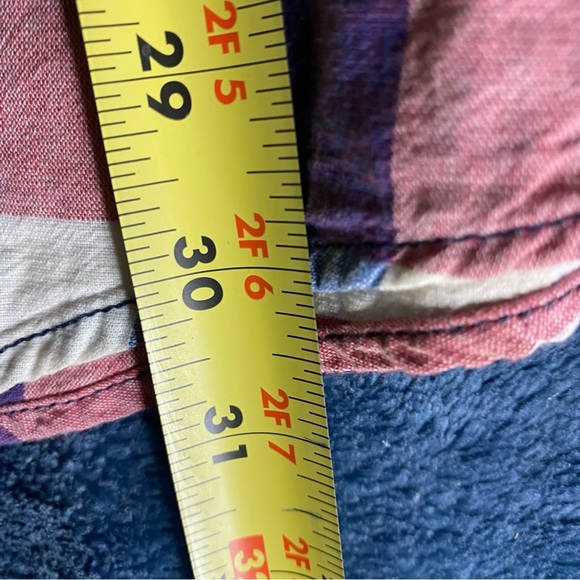 Captain America Marvel Plaid Button Down Short Sleeve Shirt Sz L Comic Avengers - Picture 8 of 8